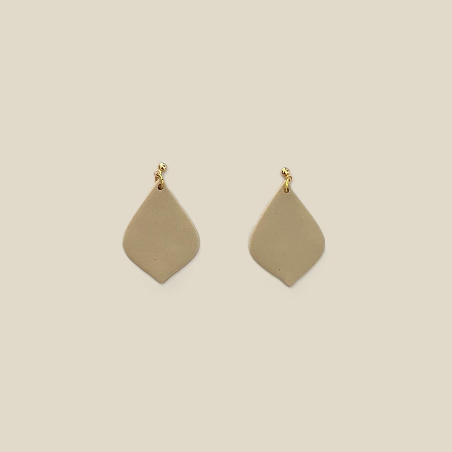 'Clare' Dangle Earrings - Plain Diamond Droplet